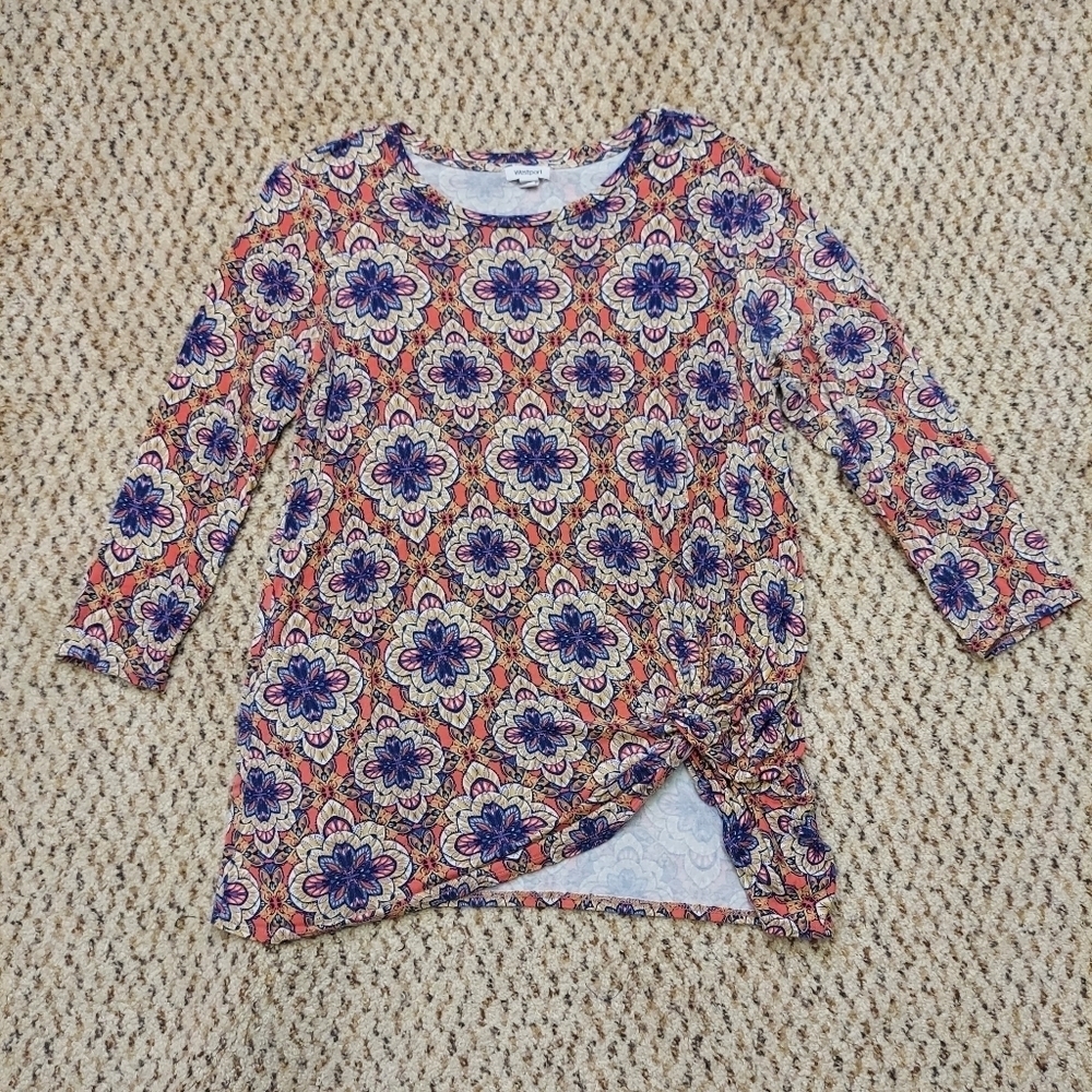 Westport Womens Size M Mandala Coral & Blue Twist Hem Stretch Blouse 3/4 Sleeve